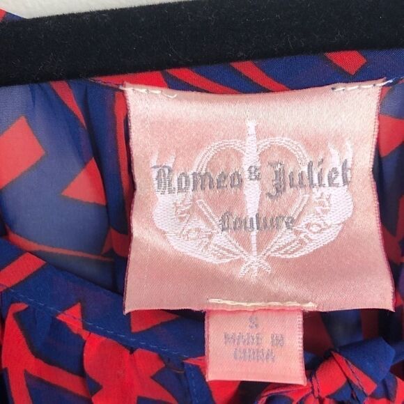 Romeo & Juliet Couture Blue and Red Blouse - Picture 3 of 5